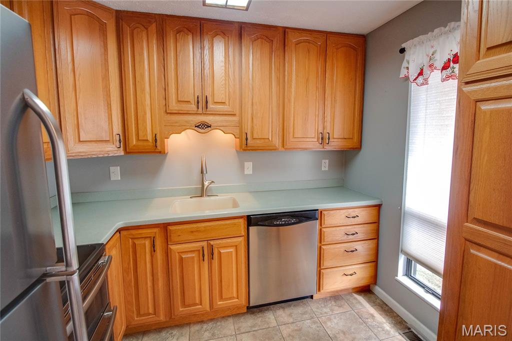 3101 Mission Road Alton, IL 62002 - Photo 12 of 42 Gallery Image 12
