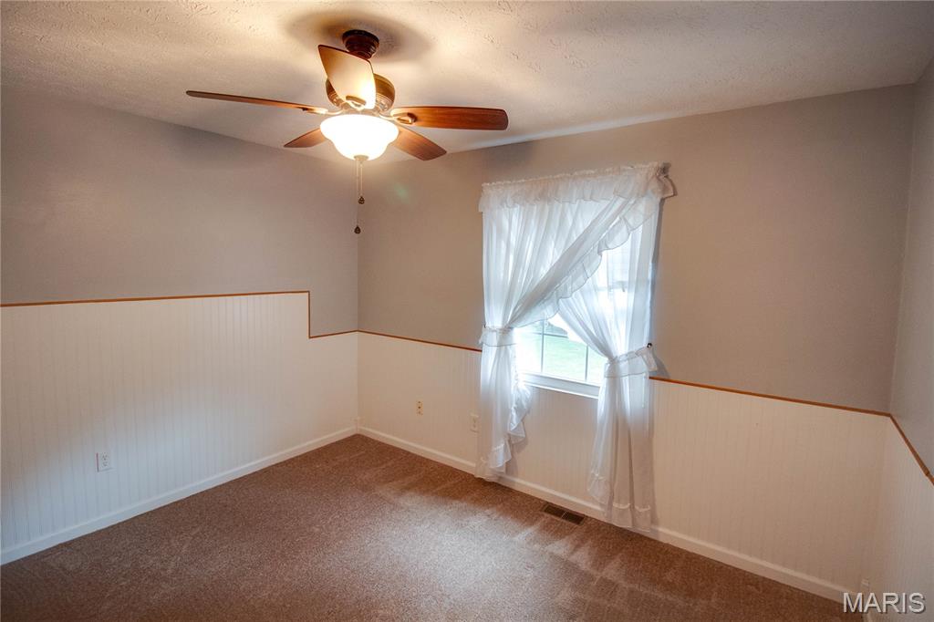 3101 Mission Road Alton, IL 62002 - Photo 23 of 42 Gallery Image 23