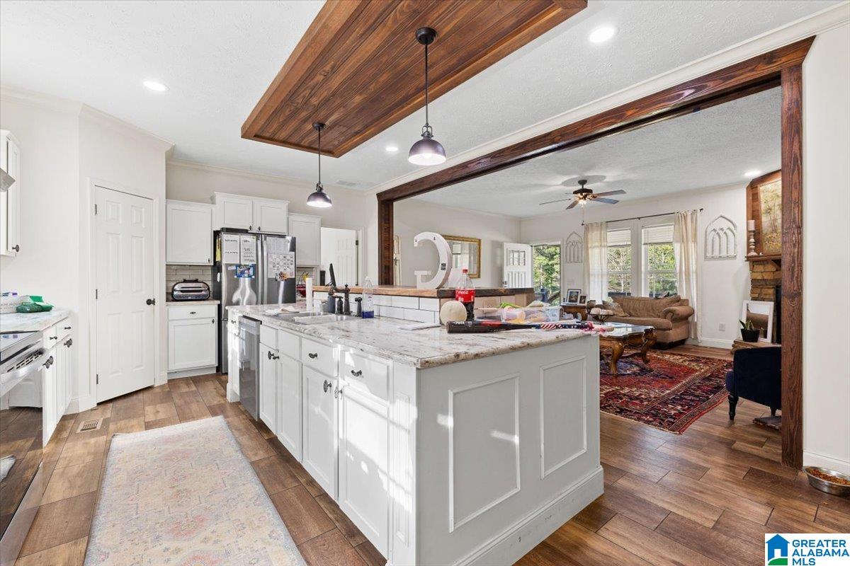 1009 Deaver Walker Road Trafford, AL 35172 - Photo 10 of 39