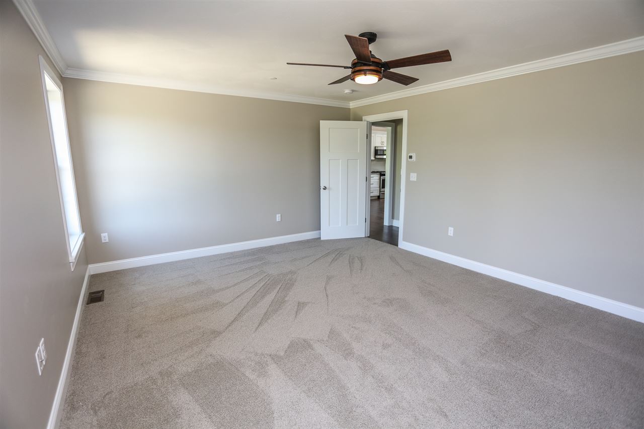27 Rowe Farm Road, Unit 205025014 Gilford, NH 03249 - Photo 13 of 27