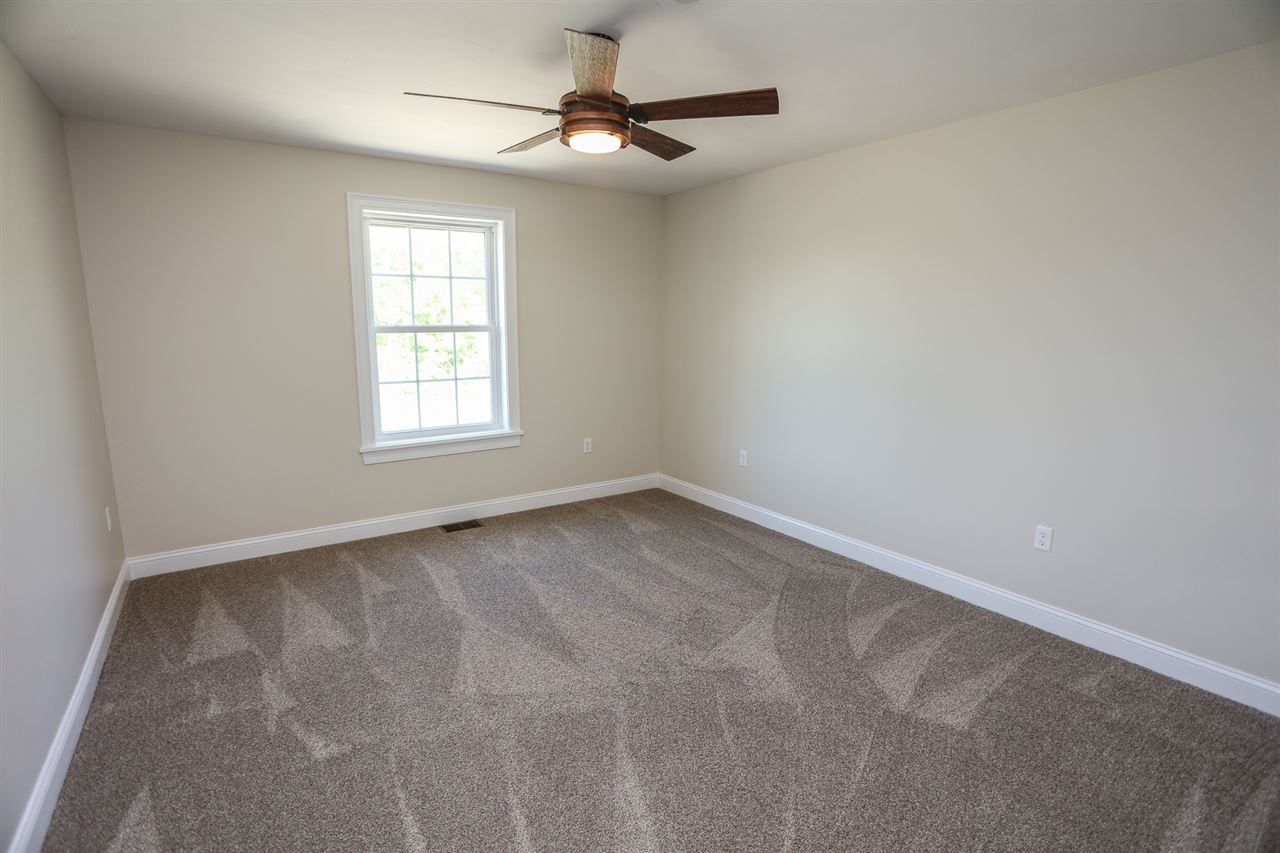 27 Rowe Farm Road, Unit 205025014 Gilford, NH 03249 - Photo 18 of 27