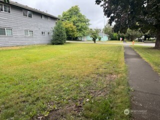 1269 8th Avenue Longview, WA 98632 - Photo 1 of 5