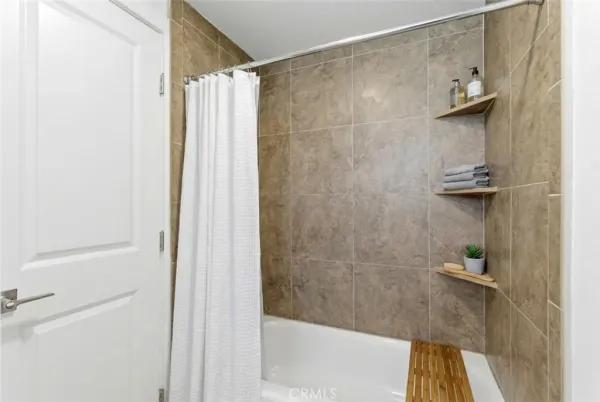 $2,799,000 | 203 Cedar Street, Newport Beach, CA 92663