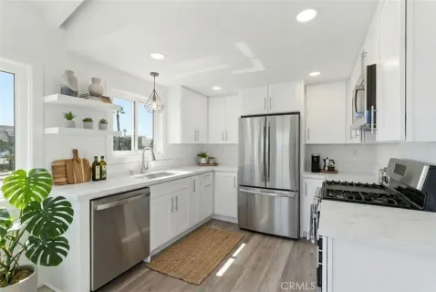 $2,799,000 | 203 Cedar Street, Newport Beach, CA 92663