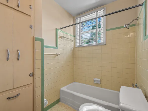 $245,000 | 415 West Main Street, Perry, FL 32347