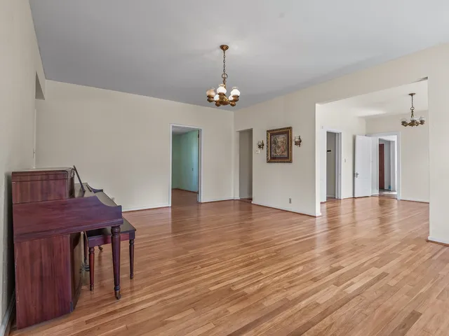 $249,000 | 415 West Main Street, Perry, FL 32347