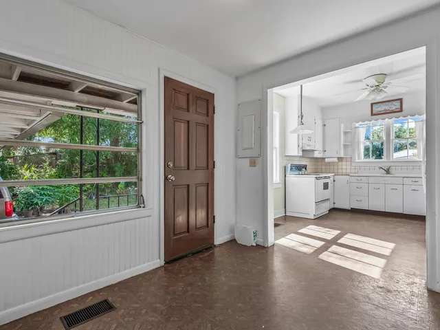 $249,000 | 415 West Main Street, Perry, FL 32347