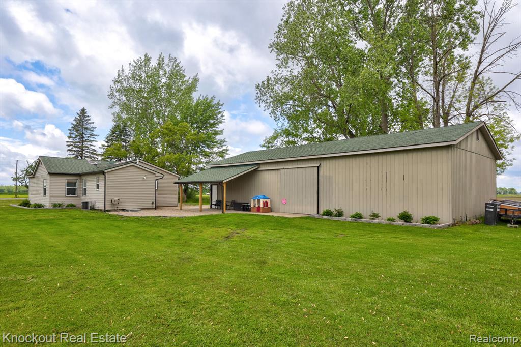 12405 Lincoln Road Burt, MI 48417 - Photo 38 of 43
