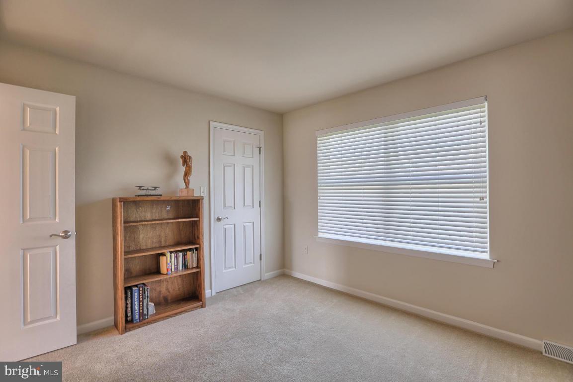 625 Dorset Street Lititz, PA 17543 - Photo 26 of 33 Gallery Image 26