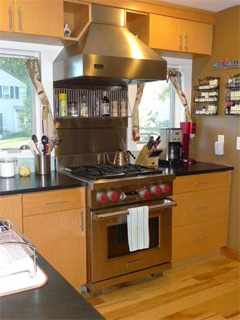 25 Kelsey Road Natick, MA 01760 - Photo 3 of 20 Gallery Image 3