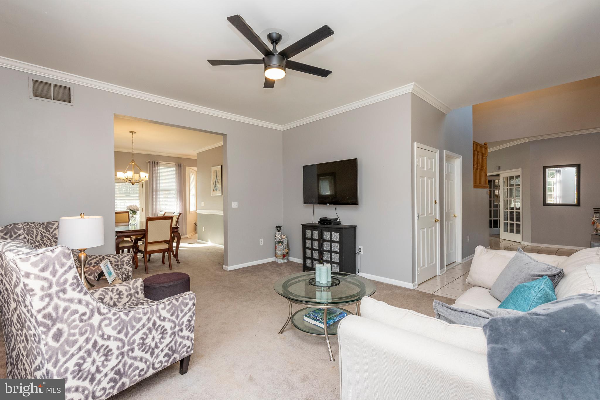 2229 Holly Neck Road Baltimore, MD 21221 - Photo 22 of 89 Formal Room