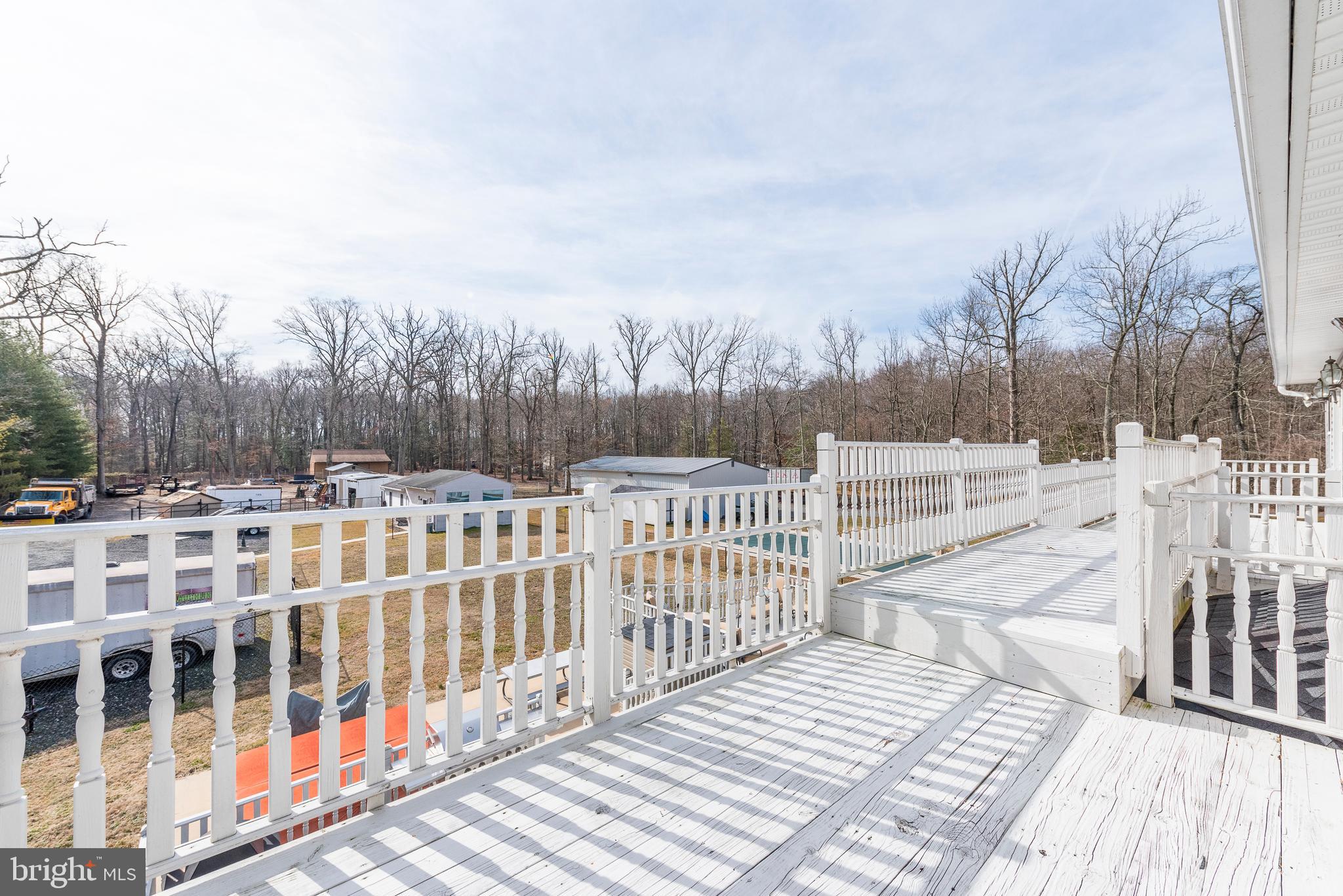 2229 Holly Neck Road Baltimore, MD 21221 - Photo 46 of 89 Upper Deck