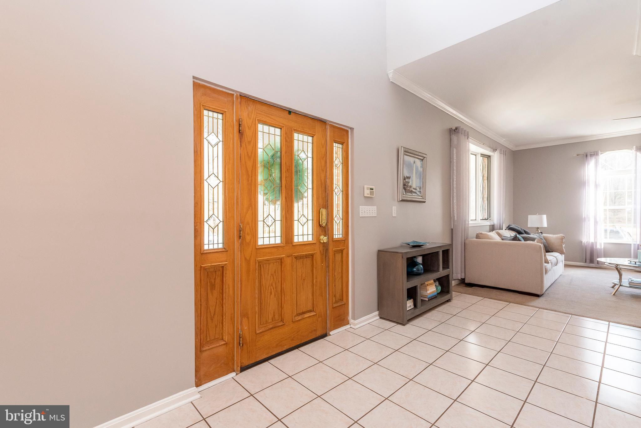 2229 Holly Neck Road Baltimore, MD 21221 - Photo 7 of 89 Foyer