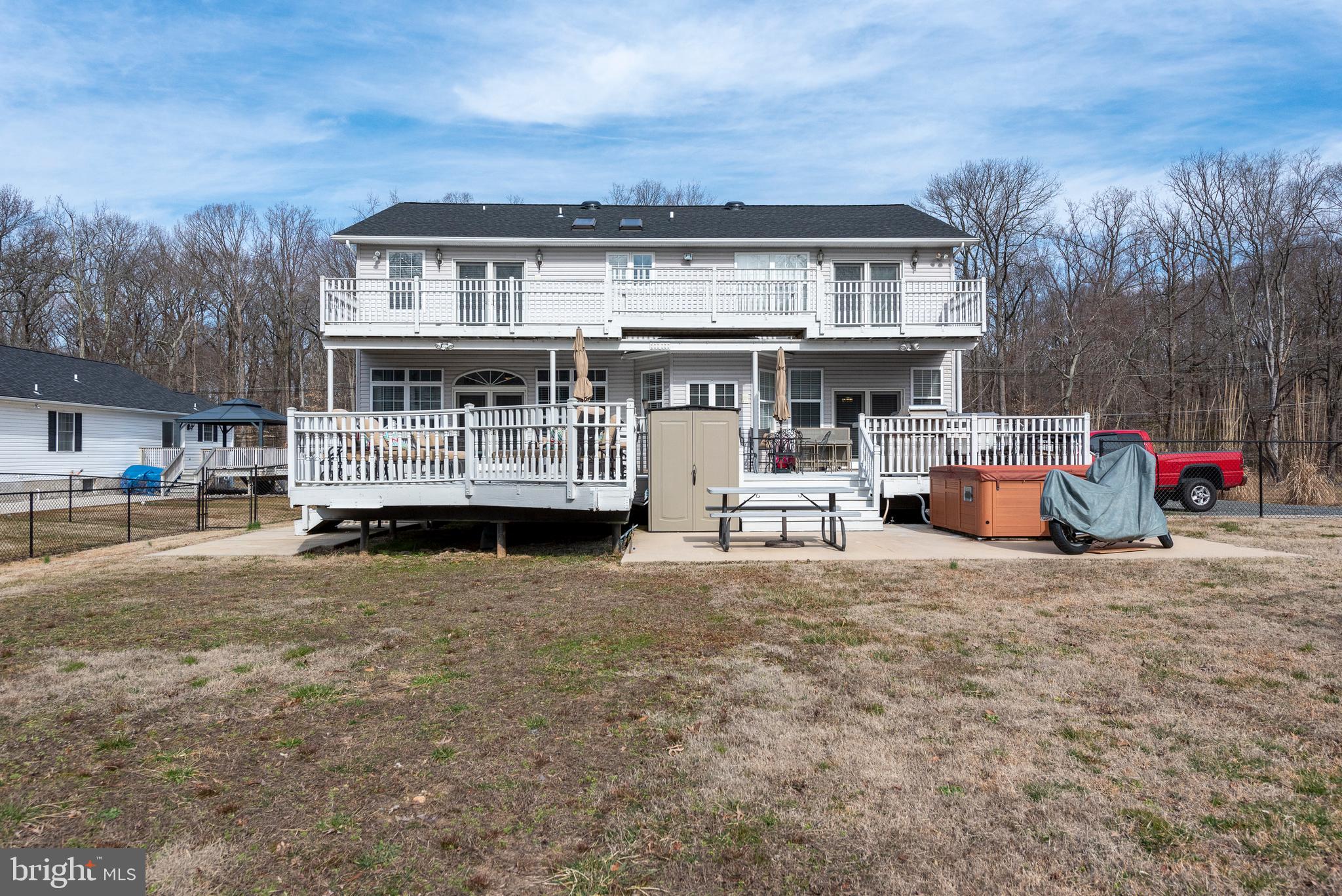 2229 Holly Neck Road Baltimore, MD 21221 - Photo 67 of 89 Rear Exterior