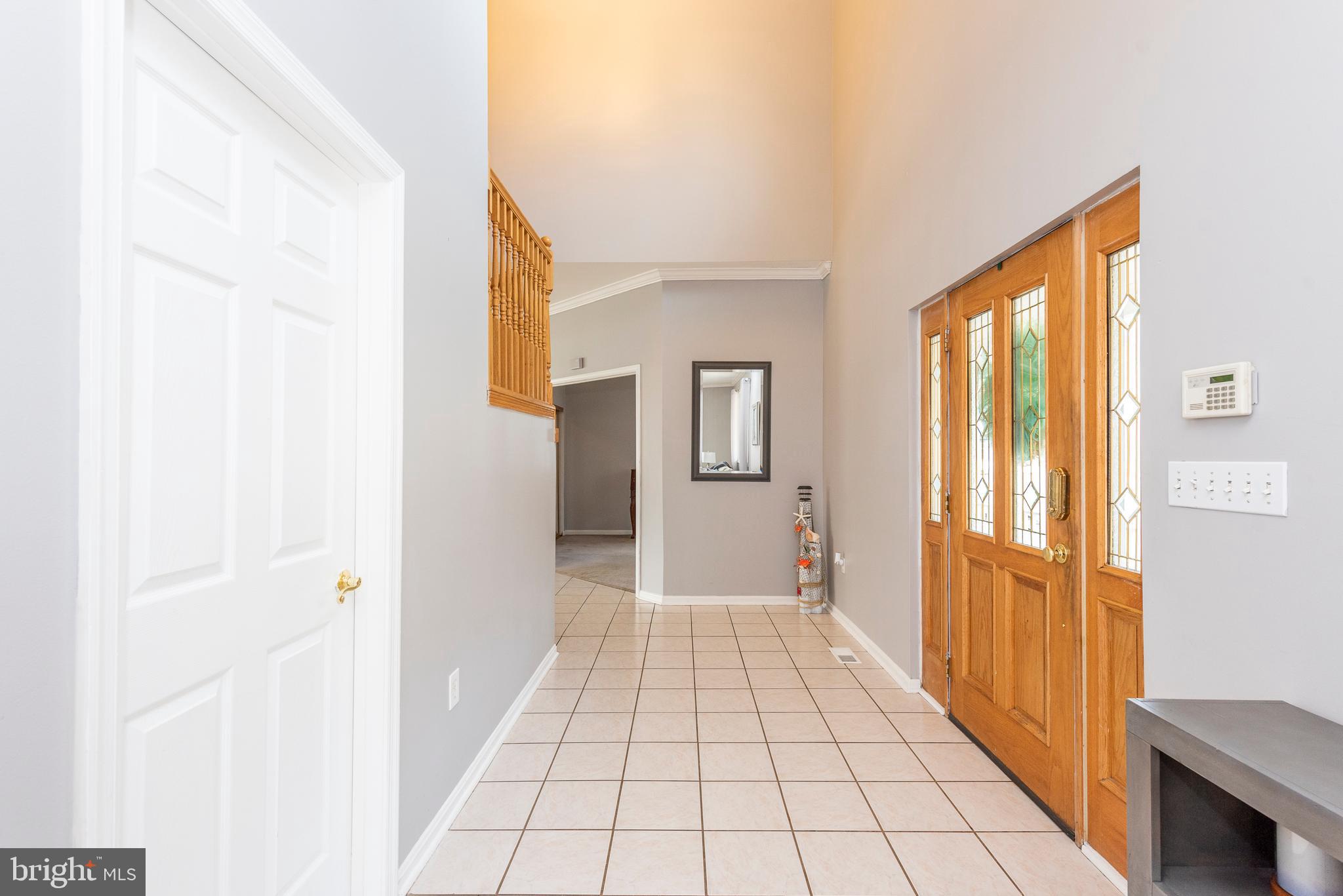 2229 Holly Neck Road Baltimore, MD 21221 - Photo 8 of 89 Foyer