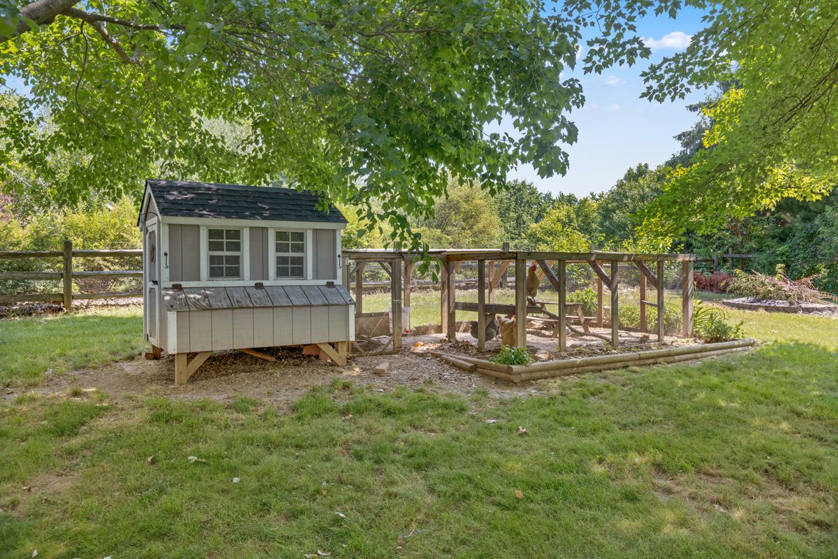 41W360 Muirhead Road Elgin, IL 60124 - Photo 27 of 32 a view of a house with backyard and deck