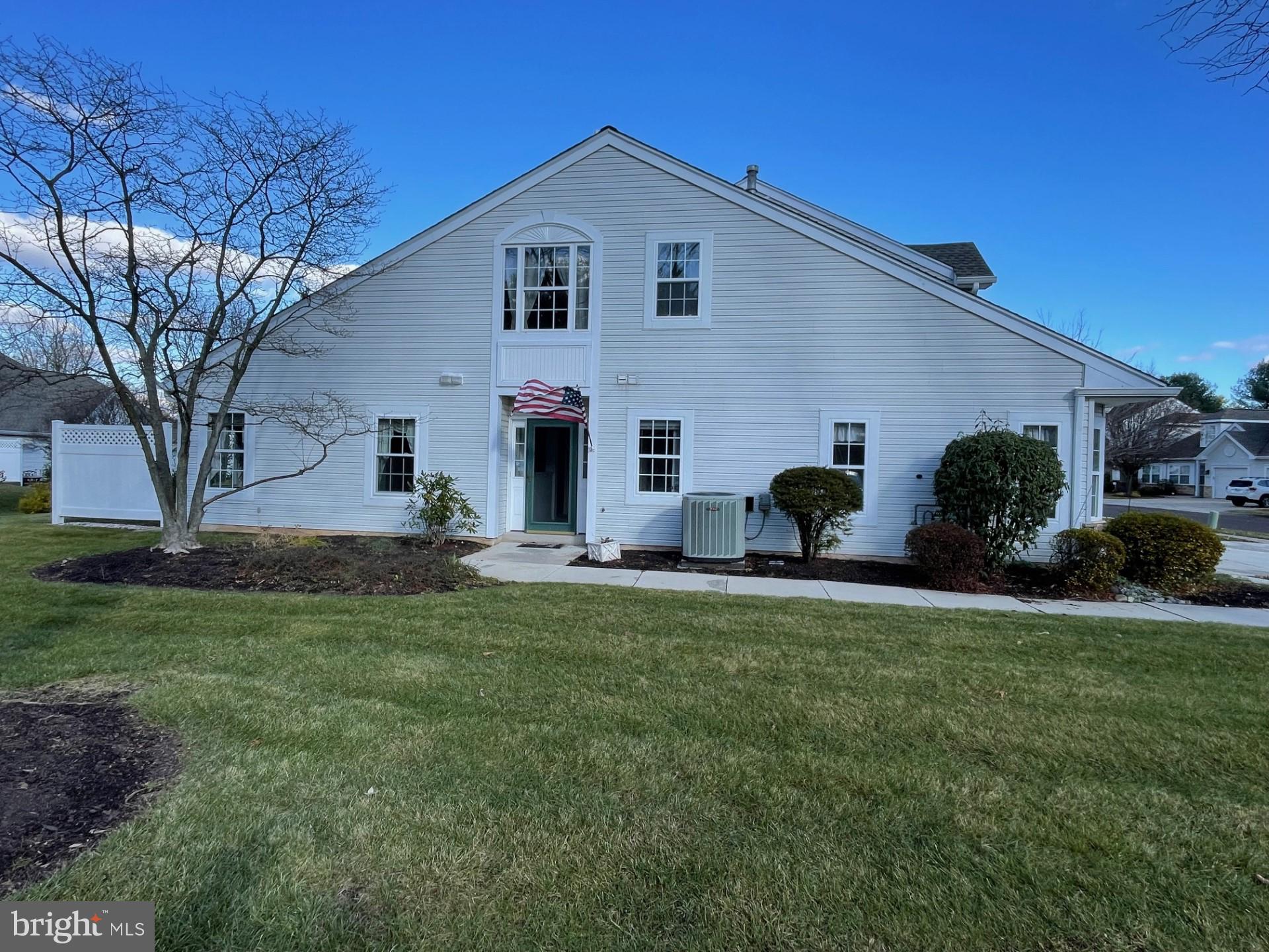 161 Progress Drive Doylestown, PA 18901 - Photo 4 of 23 Side entrance