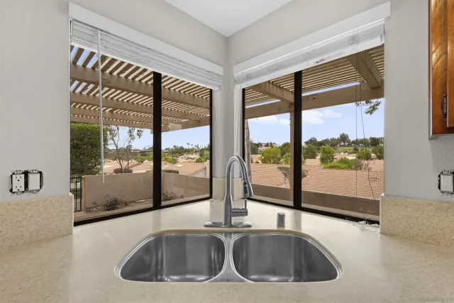 $750,876 | 12884 Camino De La Breccia, San Diego, CA 92128