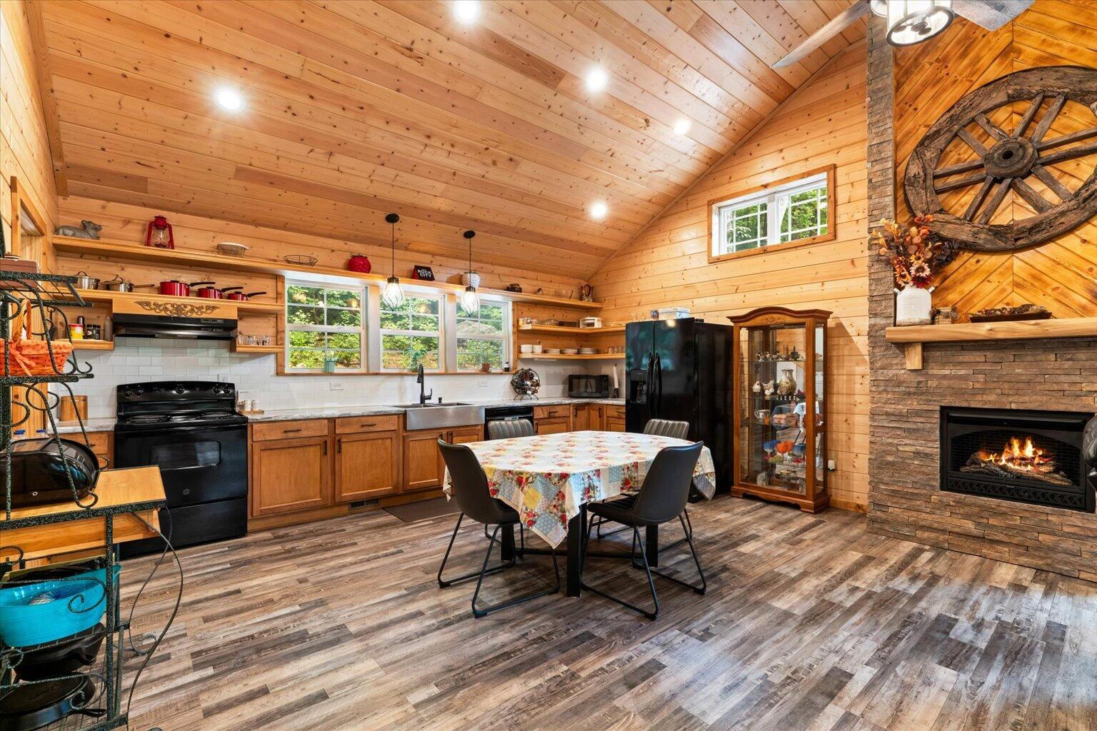 307 Smith Mountain Road Dunlap, TN 37327 - Photo 5 of 52 19-DSC02252