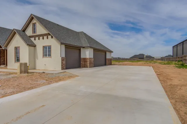$609,000 | 17020 County Road 2110, Lubbock, TX 79423