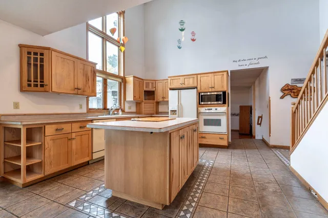 $579,000 | 17159 Stalker Lake Road, Underwood, MN 56586