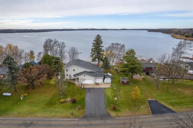 $579,000 | 17159 Stalker Lake Road, Underwood, MN 56586
