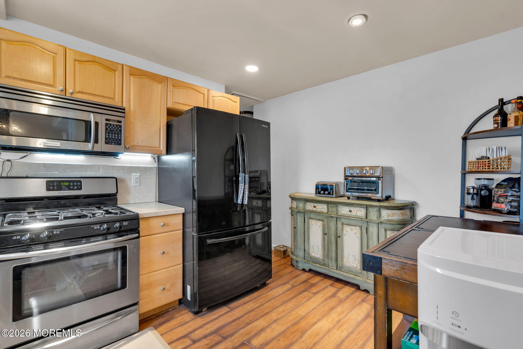 477 Mantoloking Road Brick, NJ 08723 - Photo 11 of 21 18-web-or-mls-DSC04813 (1)