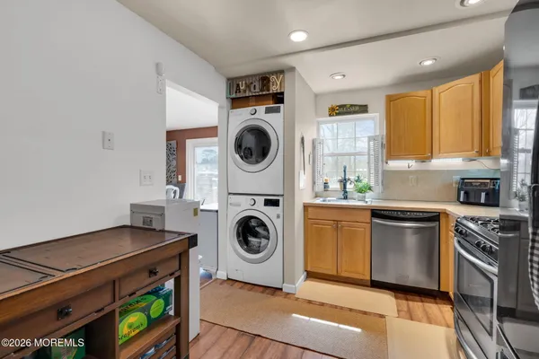 $465,000 | 477 Mantoloking Road, Brick, NJ 08723