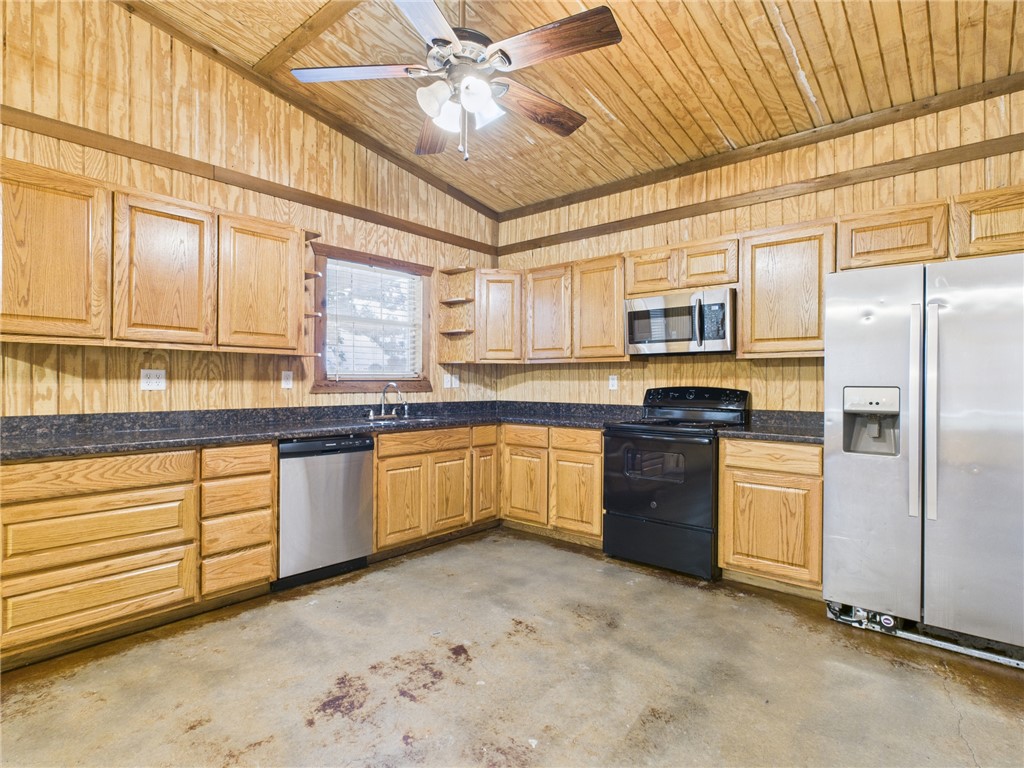5454 Leonard Road Bryan, TX 77807 - Photo 5 of 24 Gallery Image 5