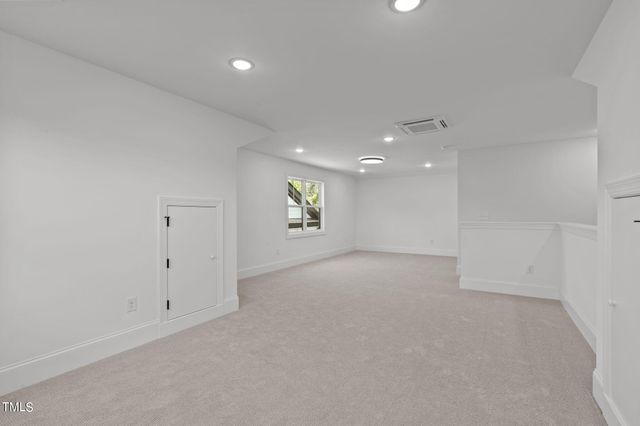 an empty room with a empty space and windows