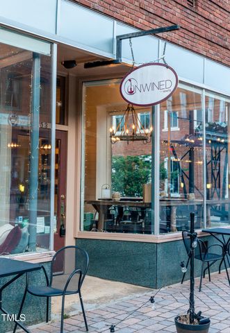 a car parked in front of a building