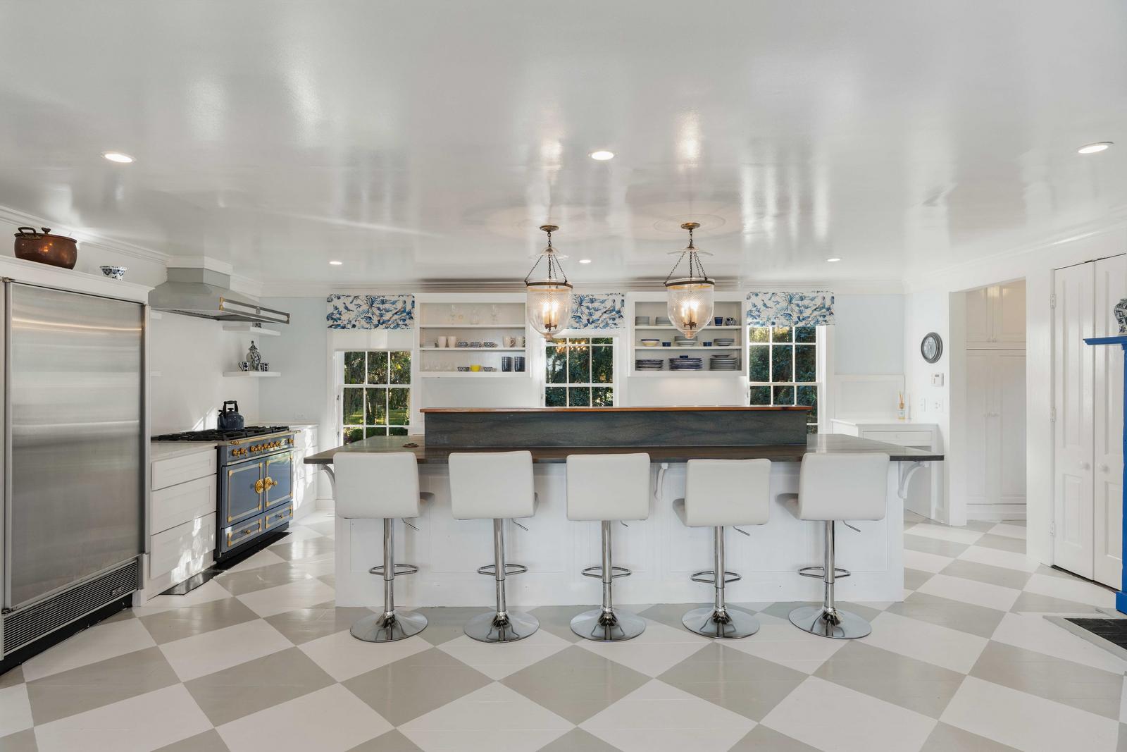 1305 River Road Yemassee, SC 29945 - Photo 12 of 90 18