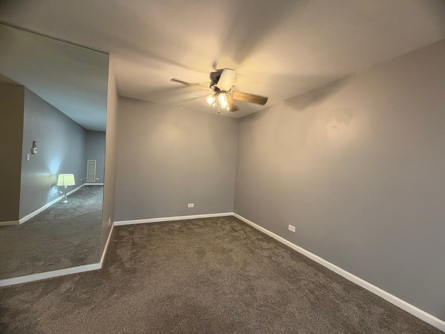 950 East Wilmette Road, Unit 121 Palatine, IL 60074 - Photo 5 of 19 Gallery Image 5
