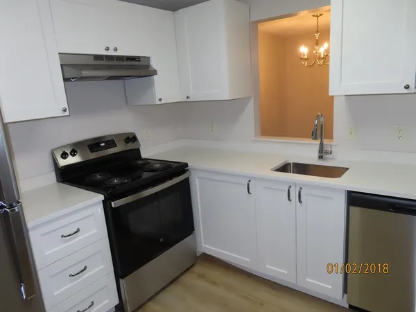 $2,250 | 3 C Marc Drive, Unit 6, Plymouth, MA 02360