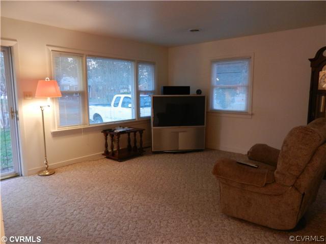 1805 Stevie Road Sandston, VA 23150 - Photo 3 of 11 Living Room - 15x13 Living with New Berber; Fresh