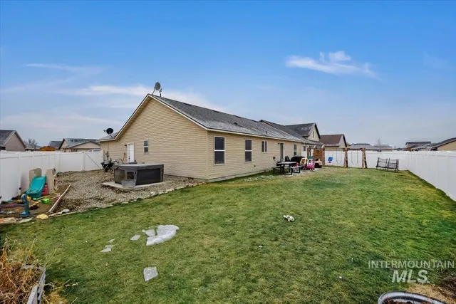 $330,000 | 2543 South Yellowstone Trail, Burley, ID 83318
