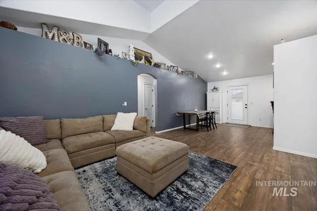 $330,000 | 2543 South Yellowstone Trail, Burley, ID 83318