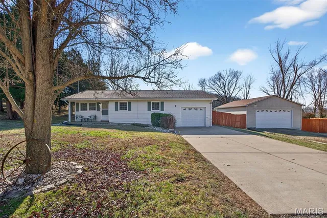 $215,000 | 6808 River Bend Drive, Eureka, MO 63025