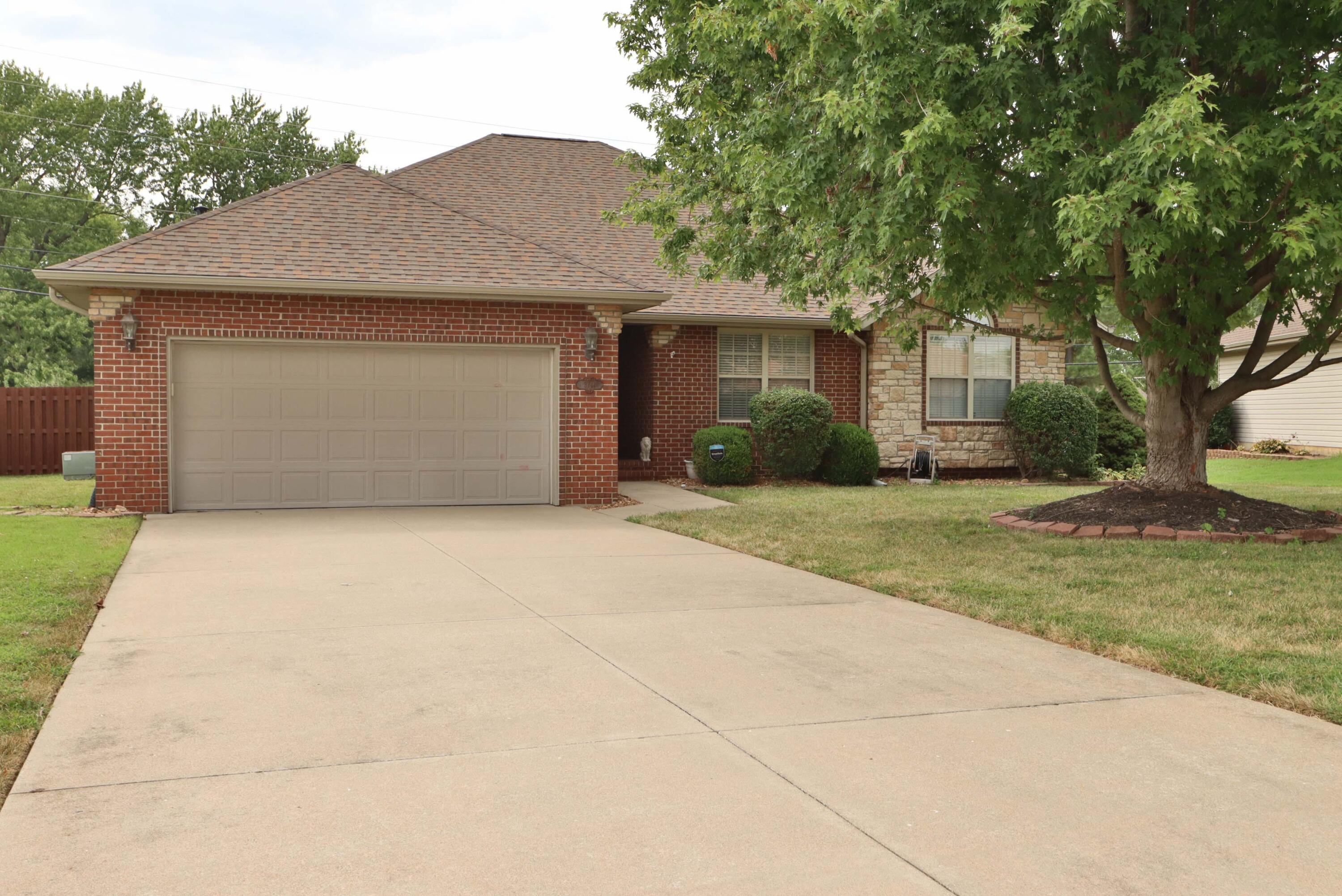 3741 North Oak Point Avenue Springfield, MO 65803 - Photo 50 of 51 Oak-4490