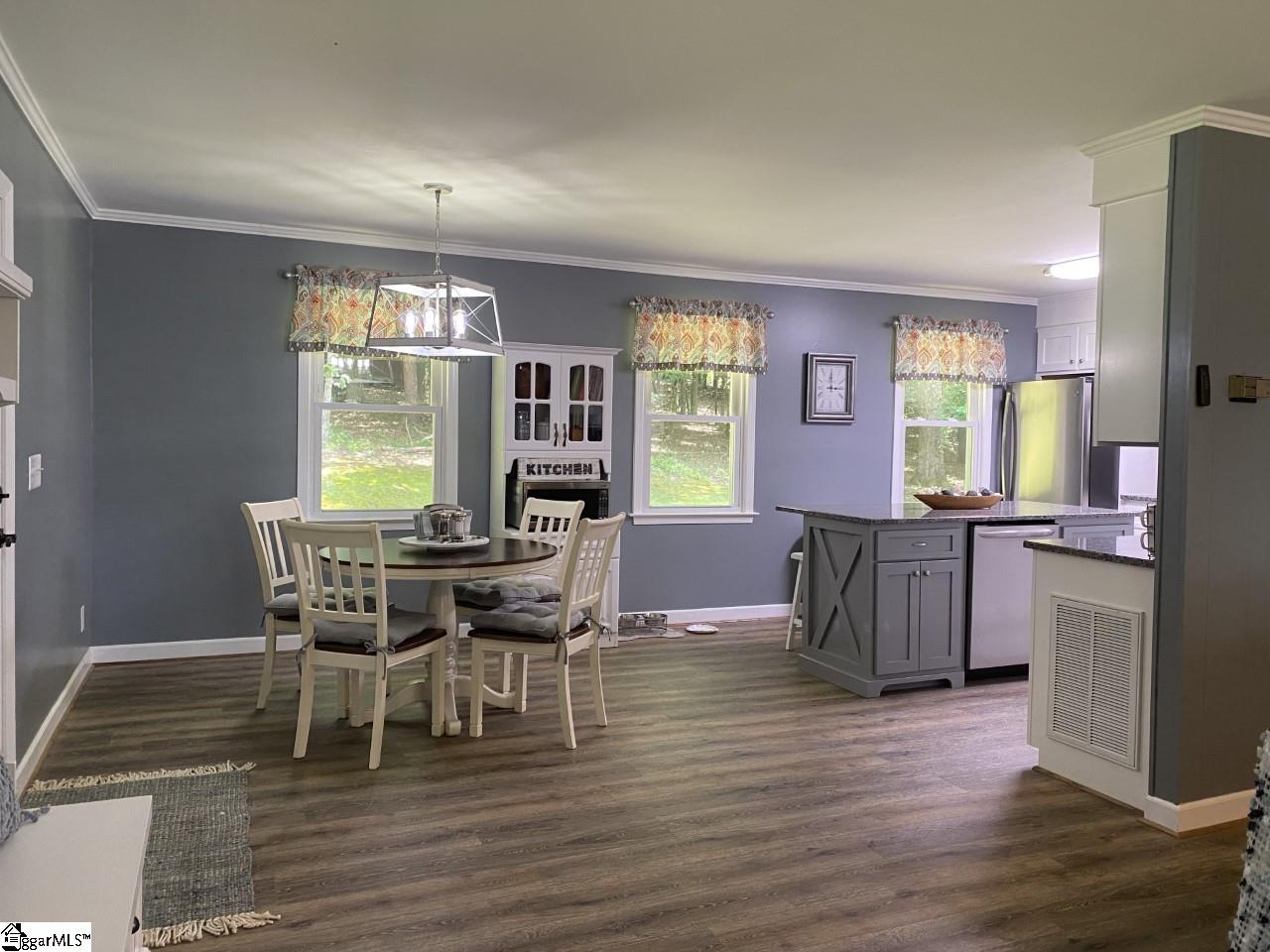 401 Prater's Creek Road Pickens, SC 29671 - Photo 7 of 21