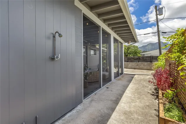 $6,000 | 1384 Nanawale Place, Kailua, HI 96734