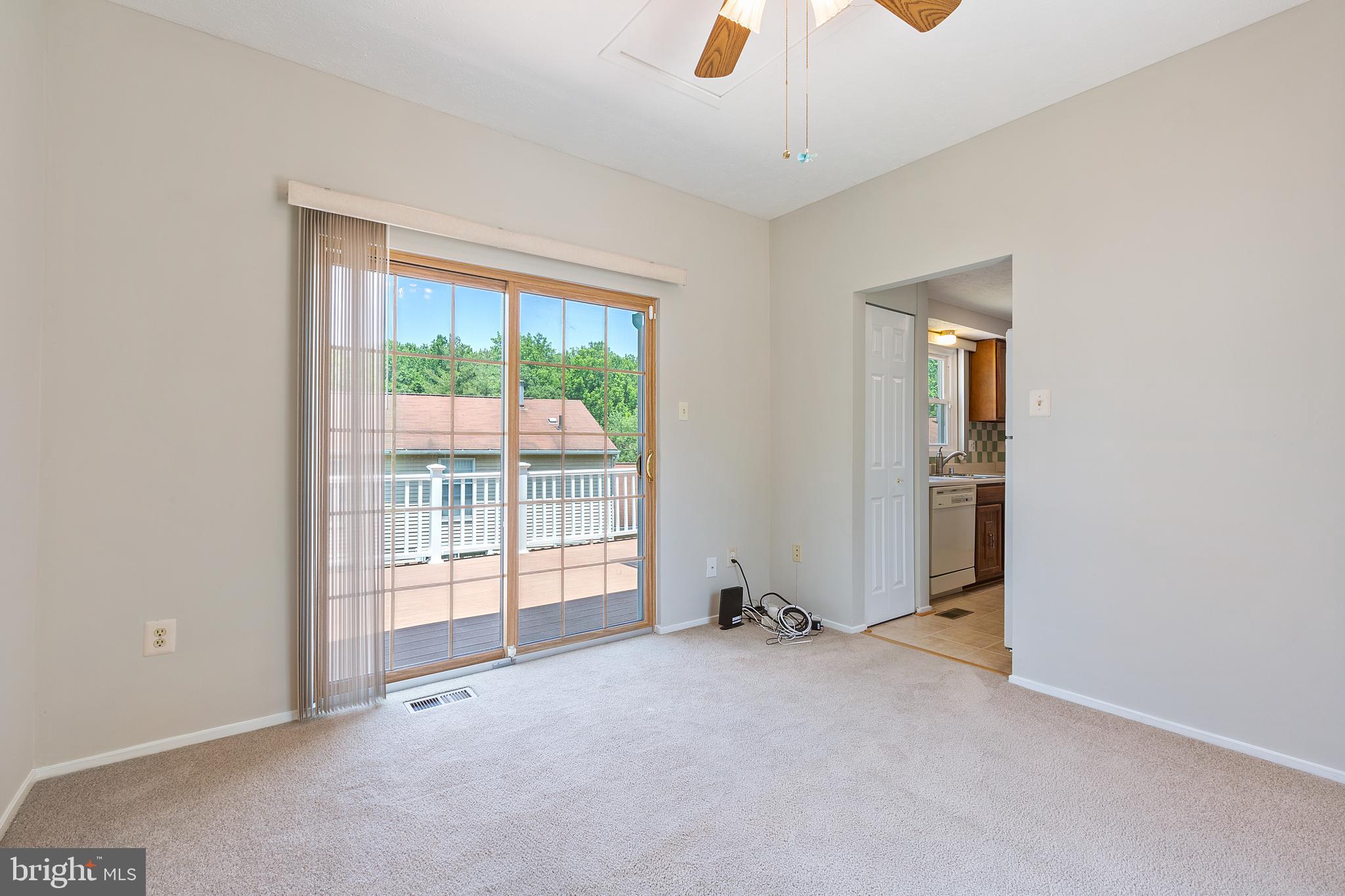 8812 E Grove Upper Marlboro, MD 20774 - Photo 15 of 37