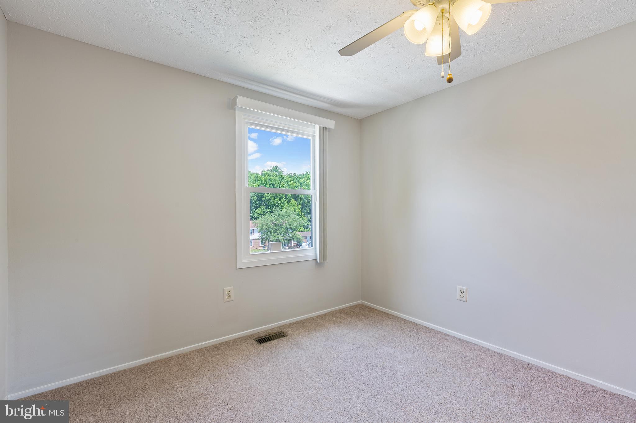 8812 E Grove Upper Marlboro, MD 20774 - Photo 22 of 37