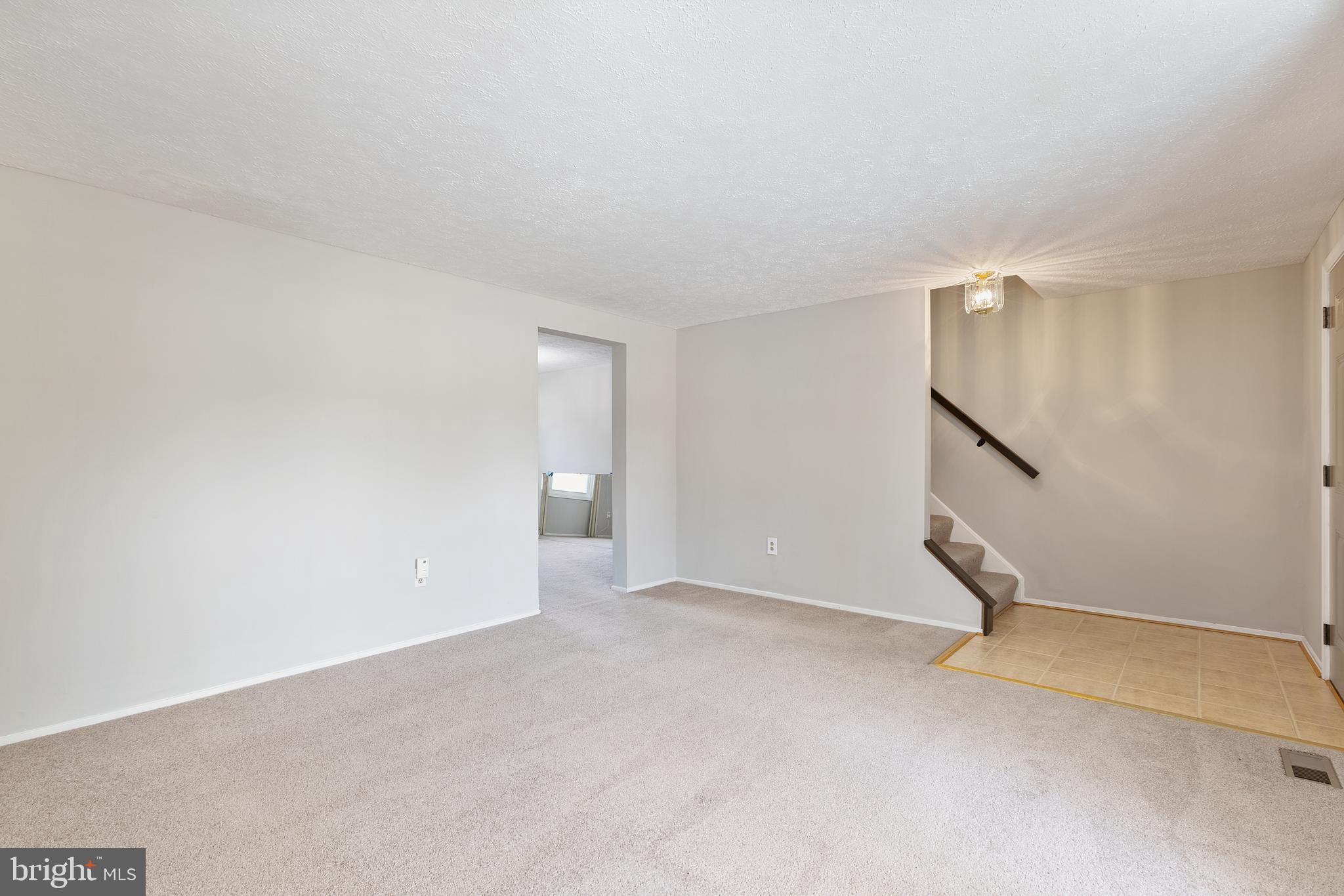 8812 E Grove Upper Marlboro, MD 20774 - Photo 6 of 37