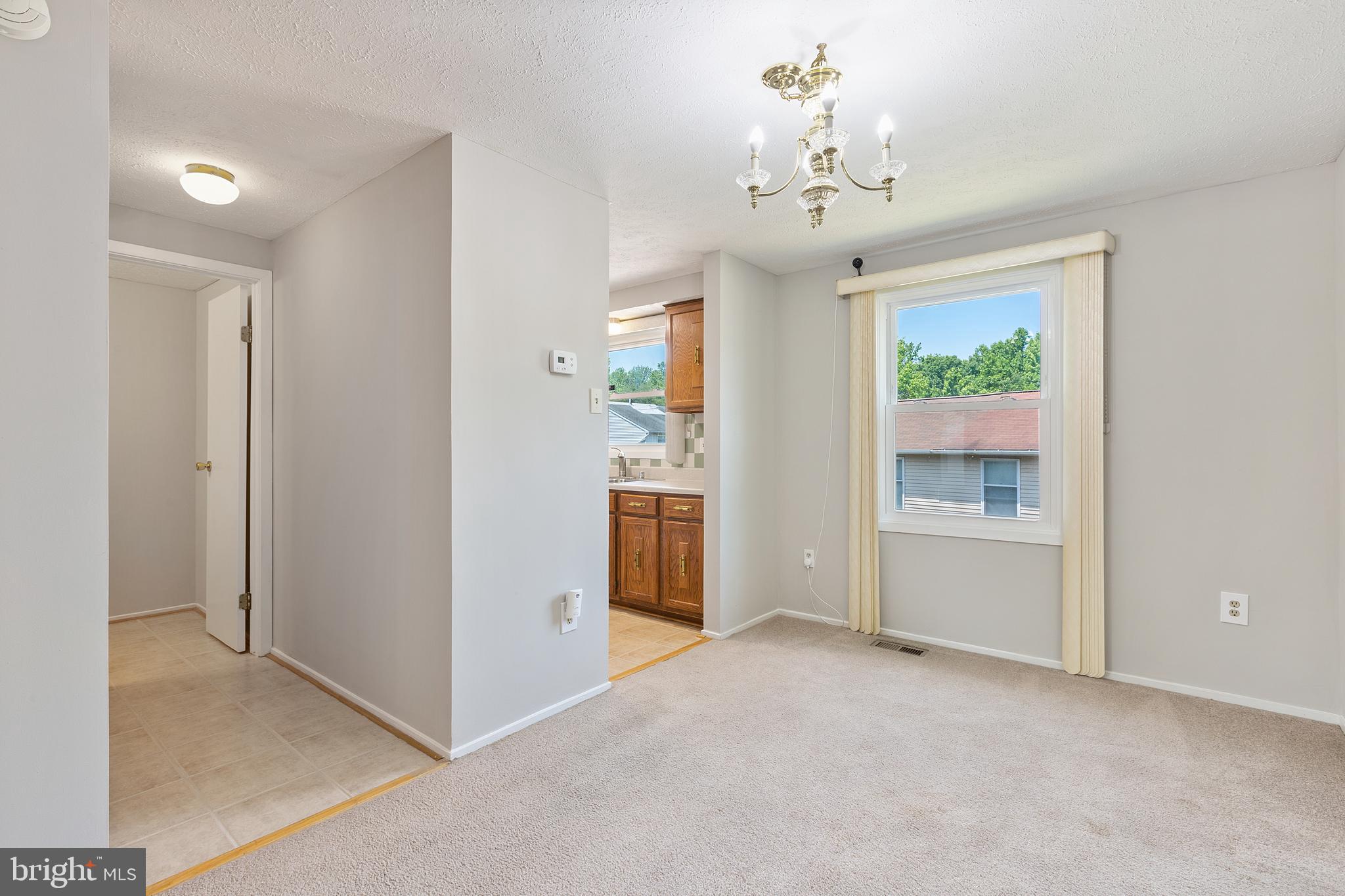 8812 E Grove Upper Marlboro, MD 20774 - Photo 7 of 37