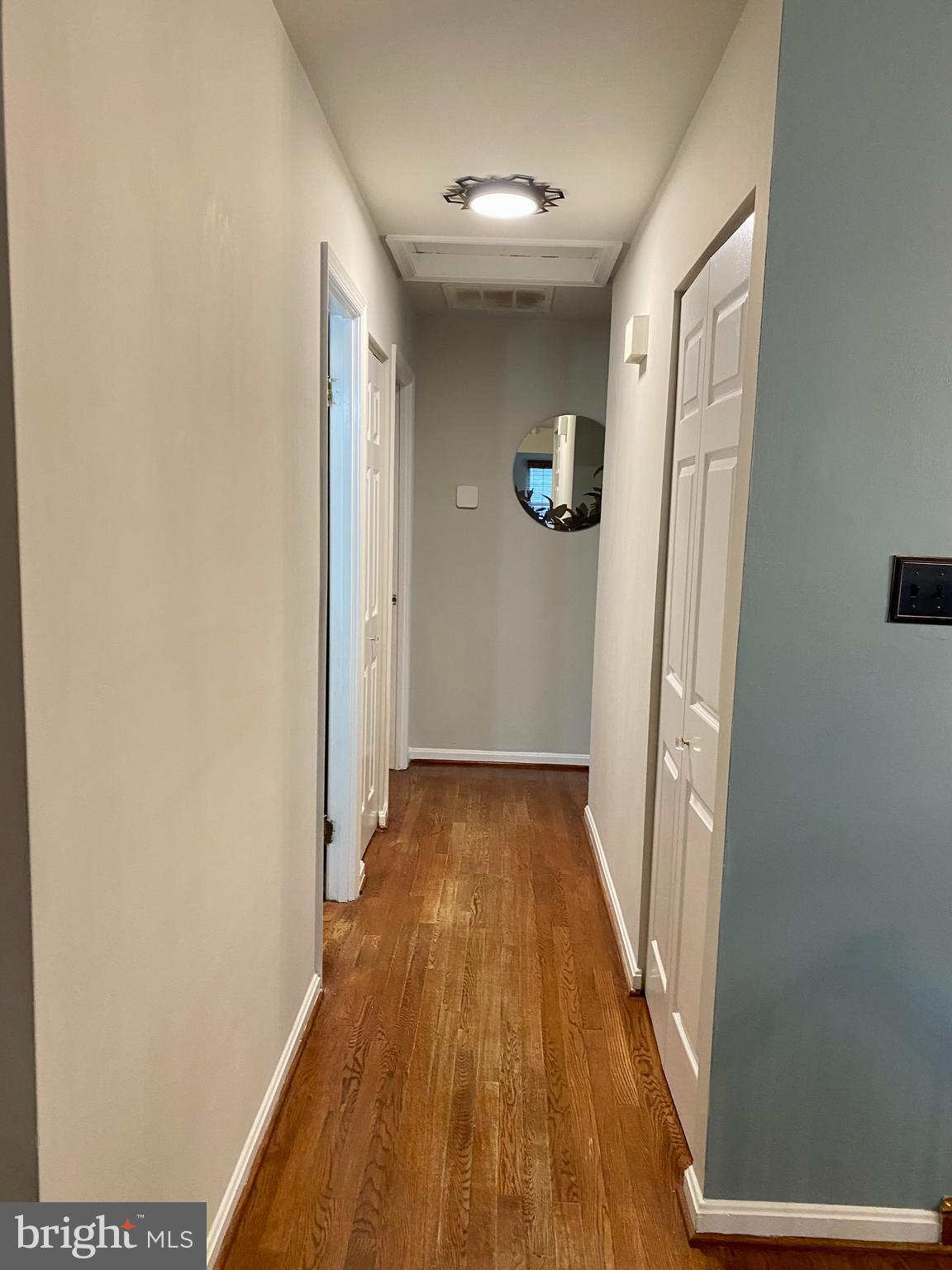 8607 Edison Lane Clinton, MD 20735 - Photo 18 of 52 Upper level Hall