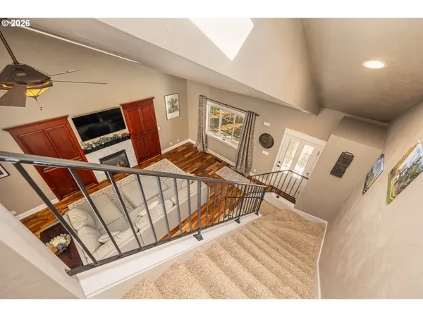 $545,000 | 1750 Taylor Avenue, Cottage Grove, OR 97424