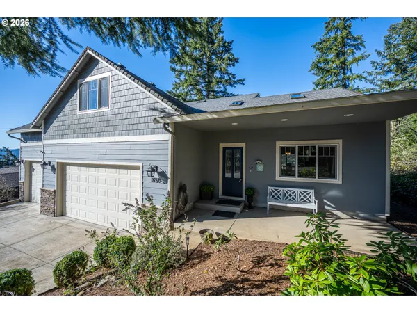 $545,000 | 1750 Taylor Avenue, Cottage Grove, OR 97424