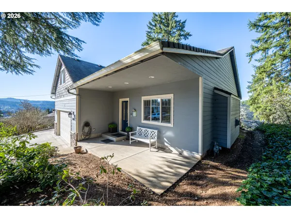 $545,000 | 1750 Taylor Avenue, Cottage Grove, OR 97424