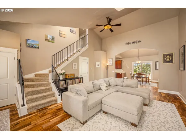 $545,000 | 1750 Taylor Avenue, Cottage Grove, OR 97424